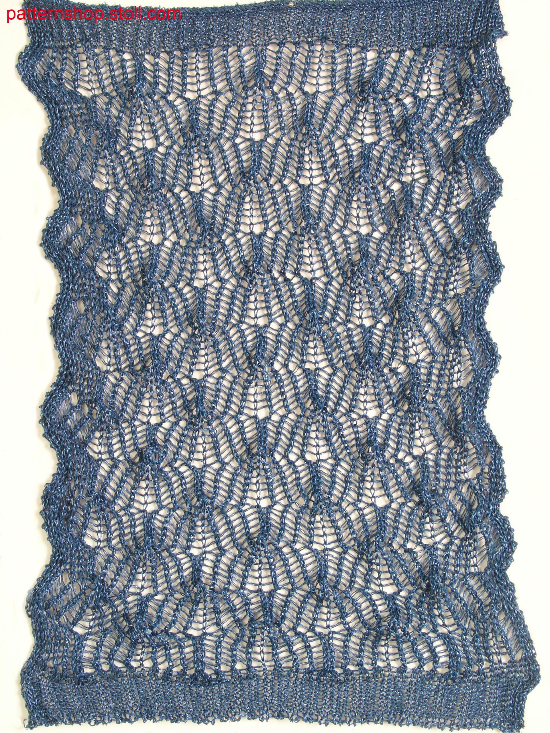 Swatch with pointelle structure / Musterausschnitt mit Petinetstrukture