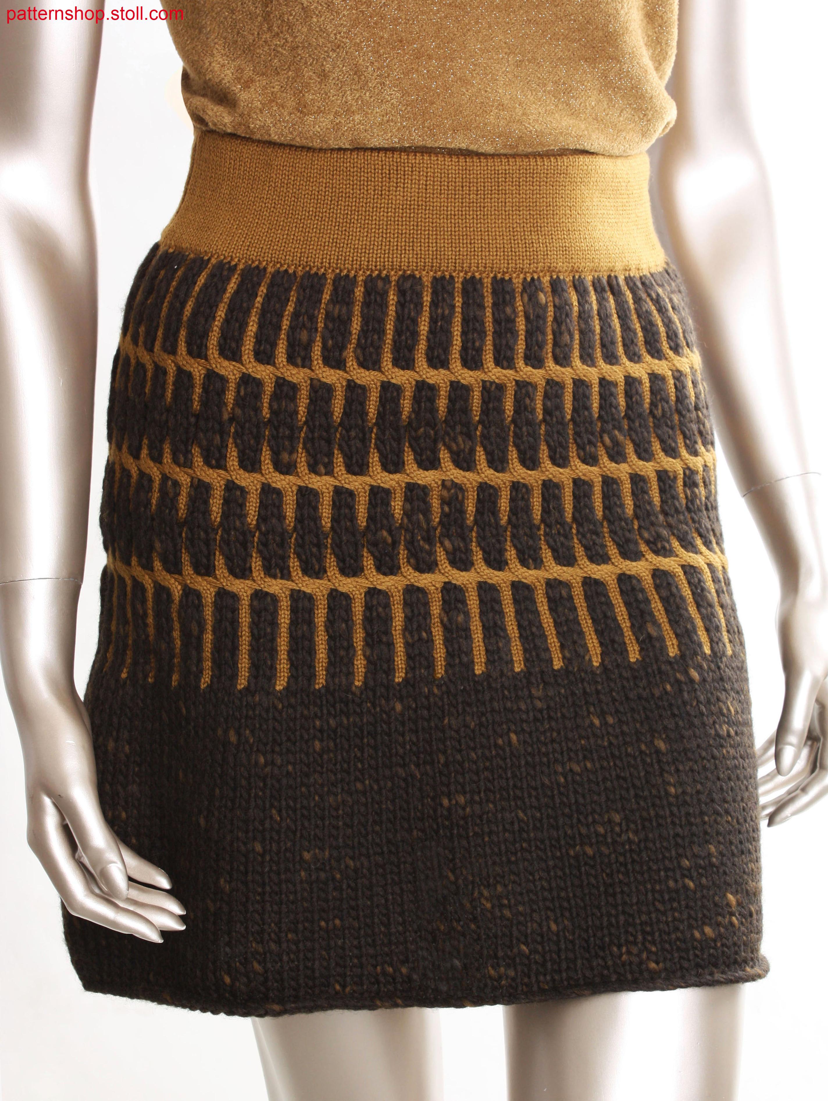 Fully Fashion skirt with initial row in manual work look /Fully Fashion Rock mit Anfangsreihe in Handarbeitsoptik