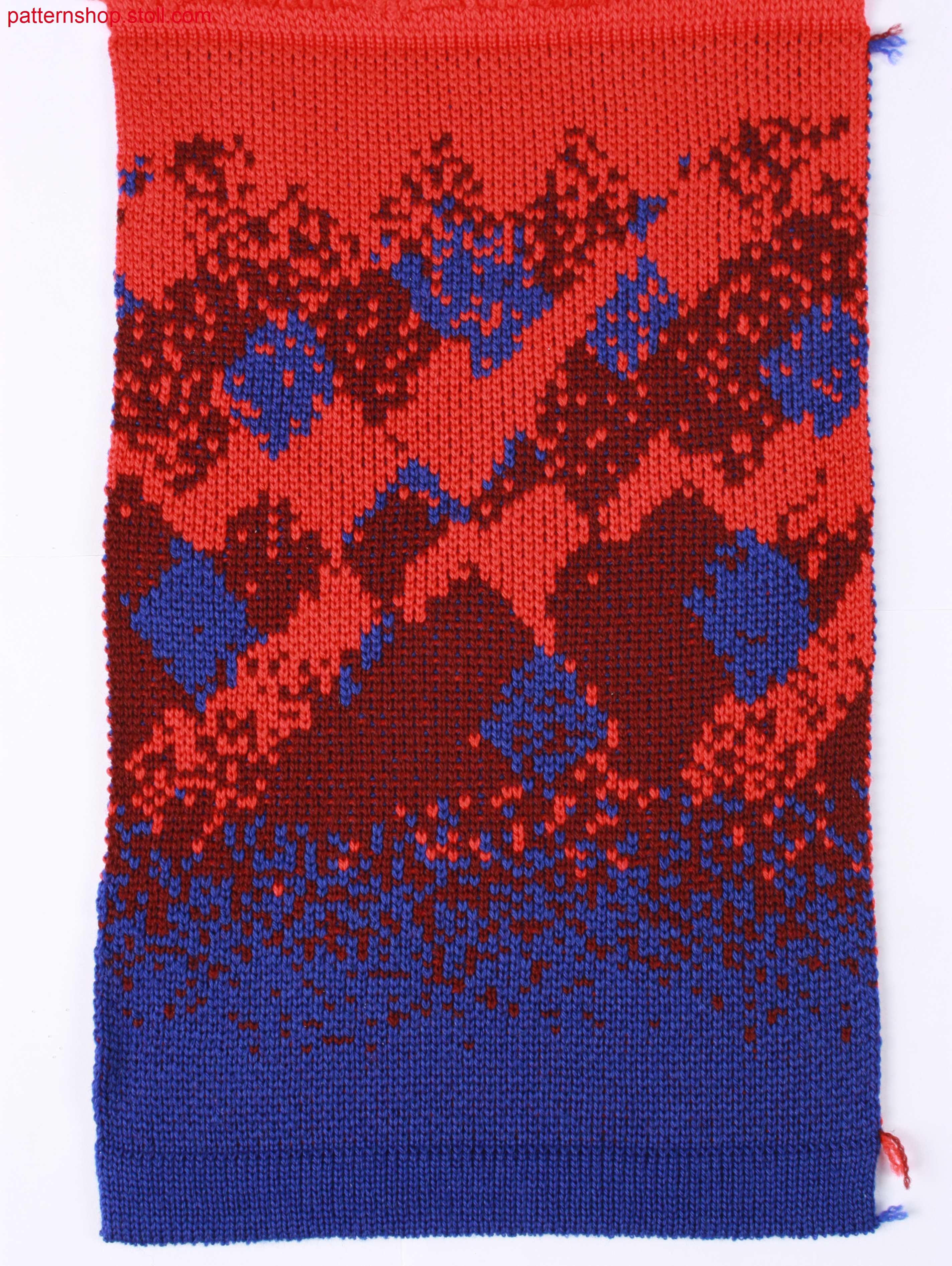 Swatch in 3-colour jacquard / Musterabschnitt in 3-farbigem Jacquard