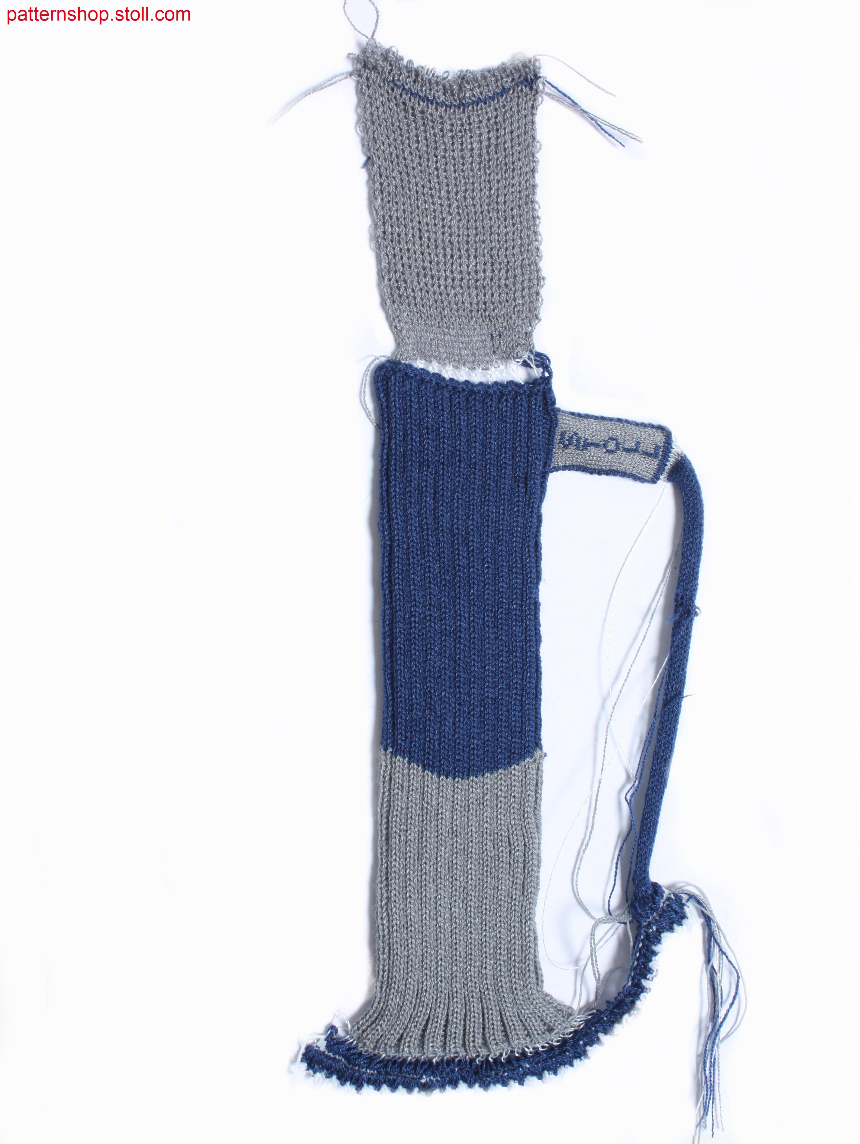 MP3-Player bag in 2x2 rib with kitted on Stoll-label / MP3-Player-Tasche in 2x2 Rippe mit angestricktem Stoll-Label