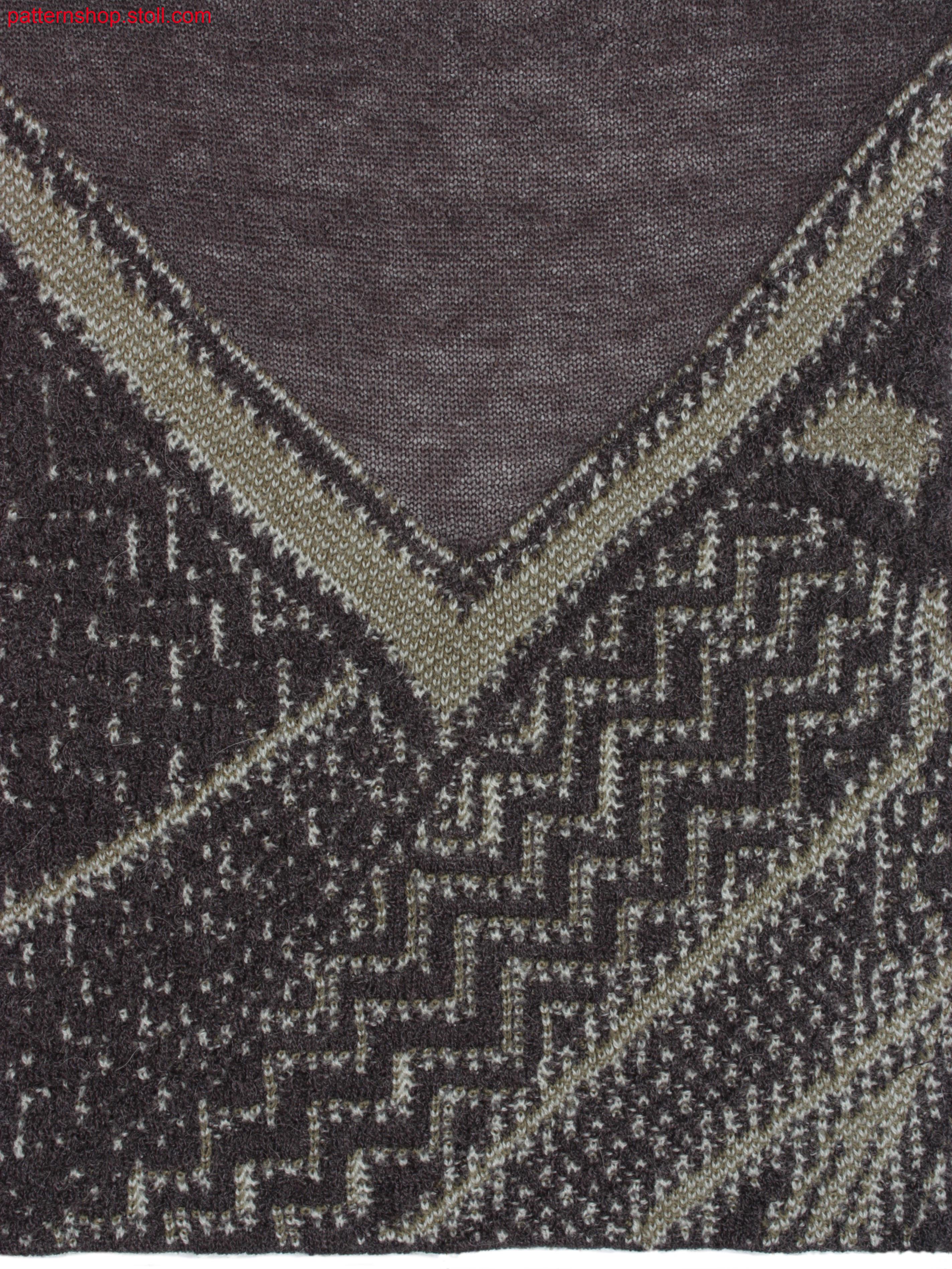 Swatch with 3-colour jacquard-intarsia structure / Musterausschnitt in 3-farbiger Jacquard-Intarsia Struktur