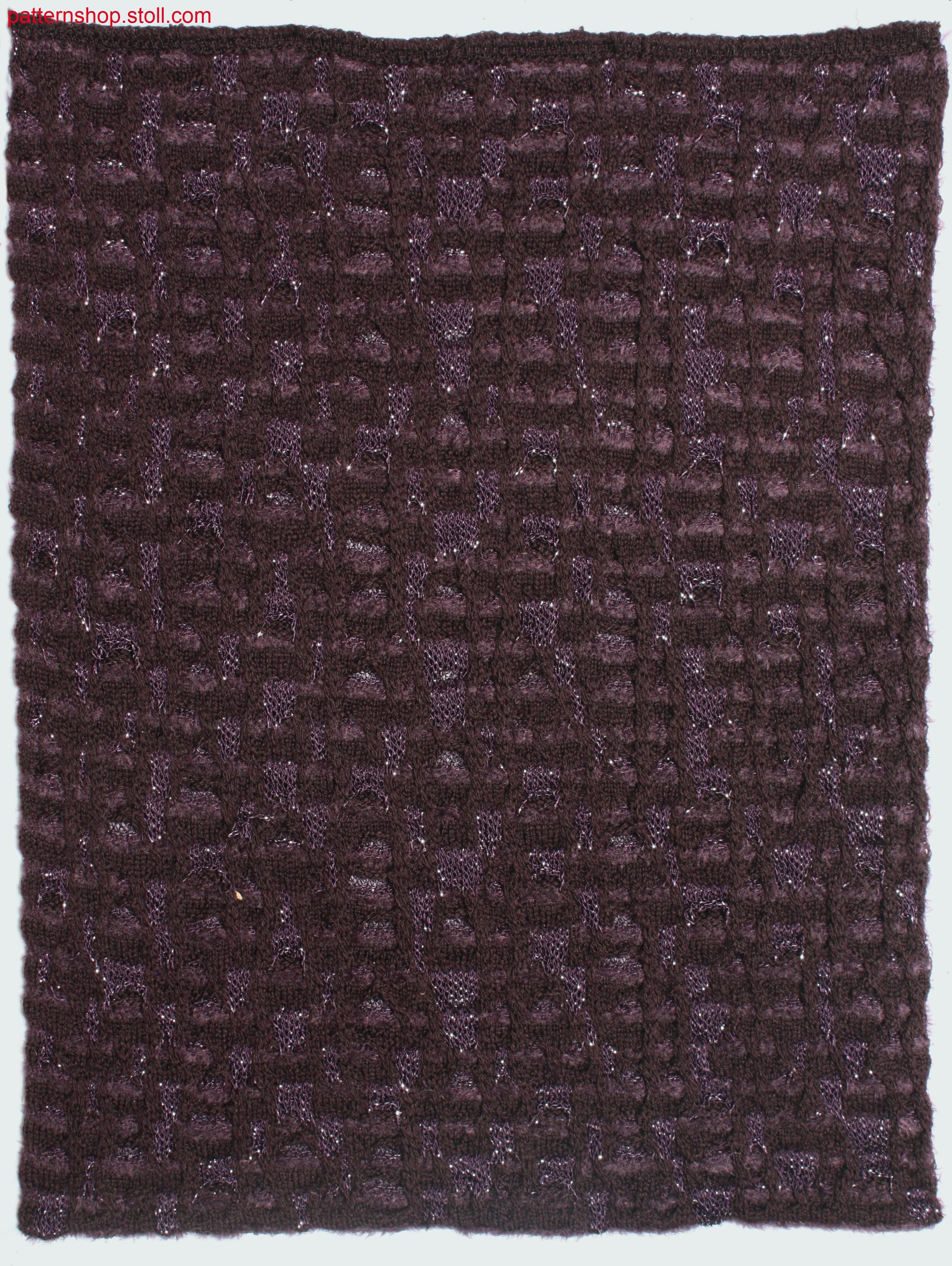 Swatch in striped cross-tubular transfer structure / Musterausschnitt in Kreuzschlauch-Umh