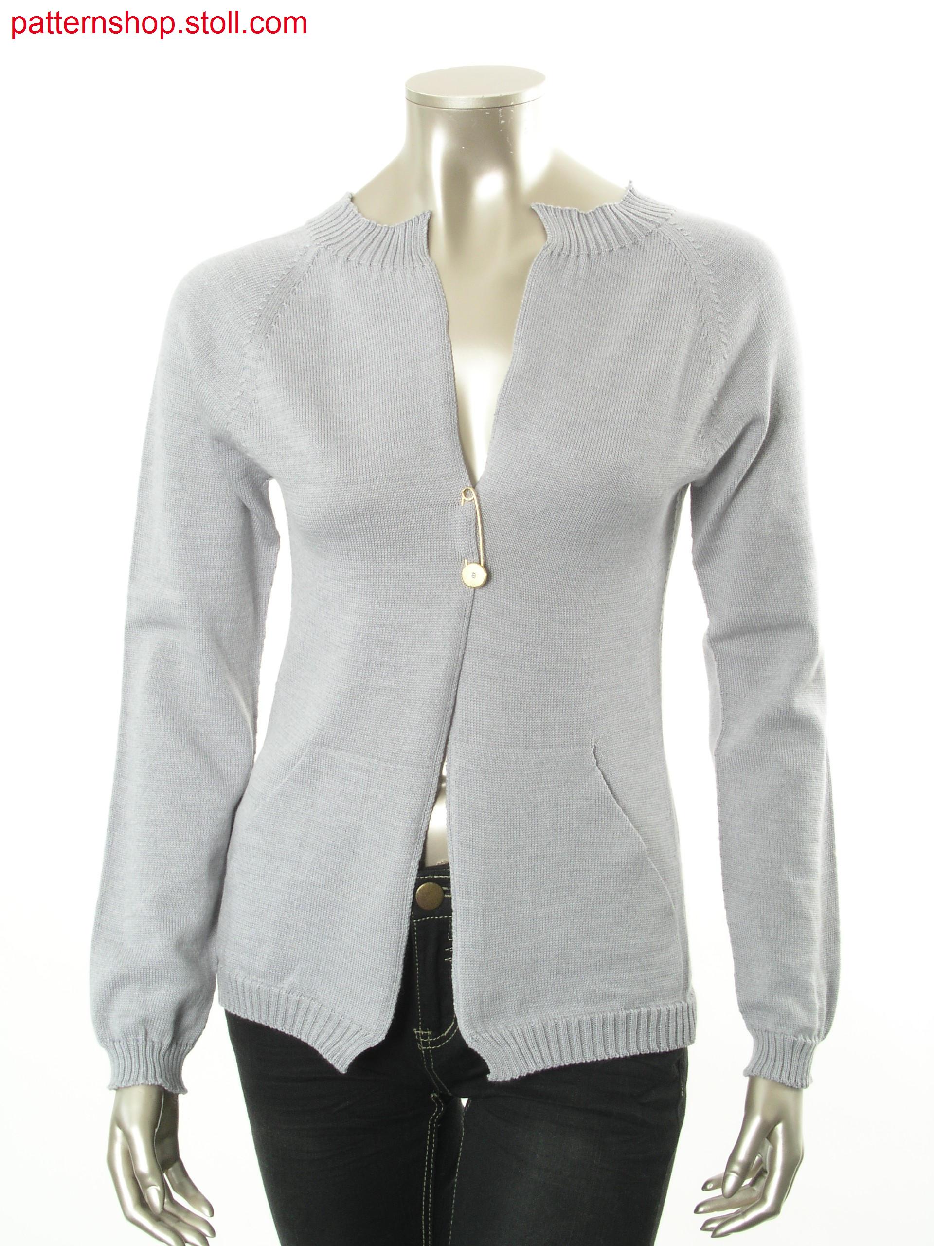 Fitted jersey raglan cardigan with patch pockets / Taillierte Rechts-Links Raglanstrickjacke mit aufgesetzten Taschen