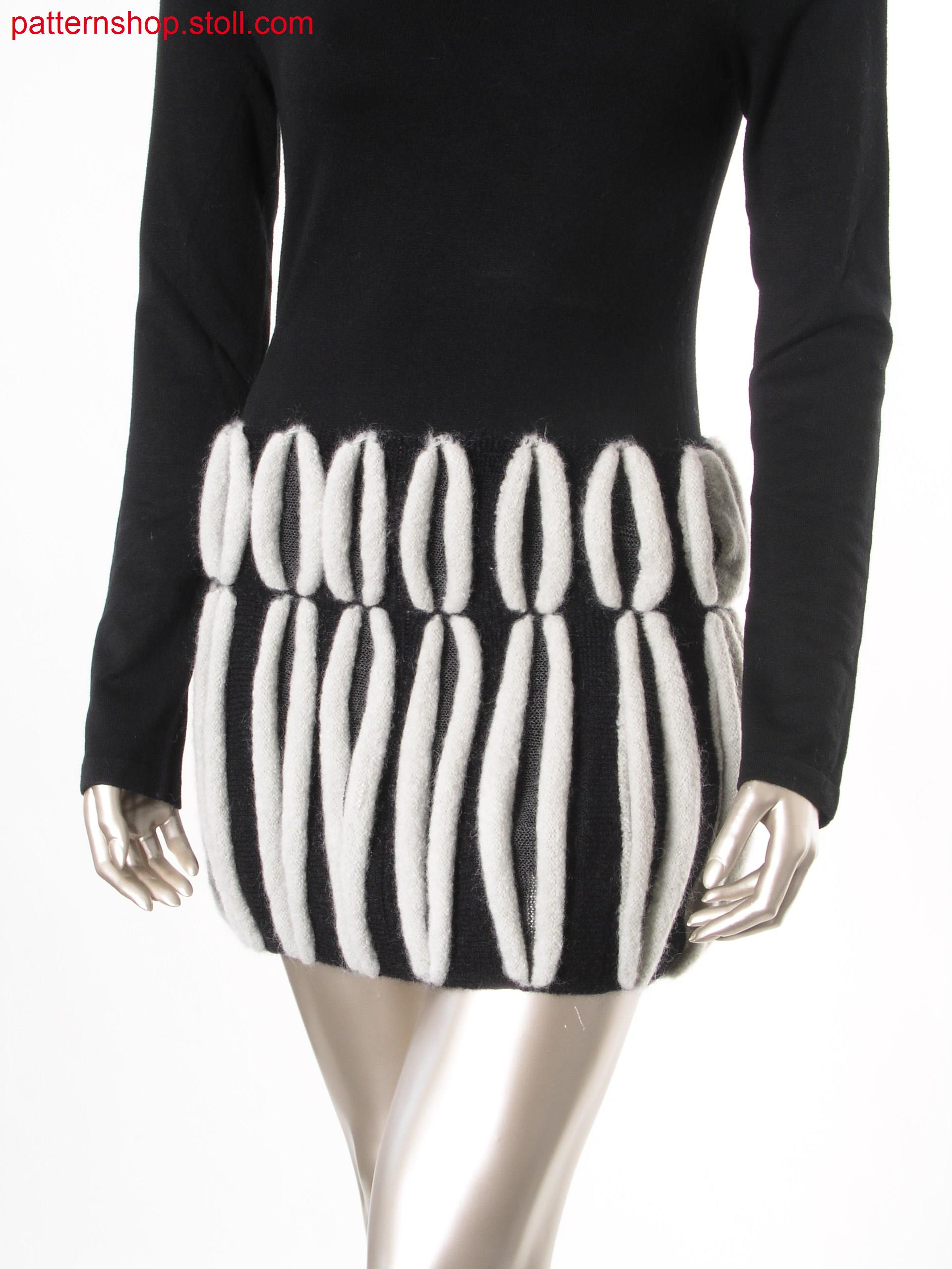 Mini skirt in gore technique / Minirock in Spickeltechnik