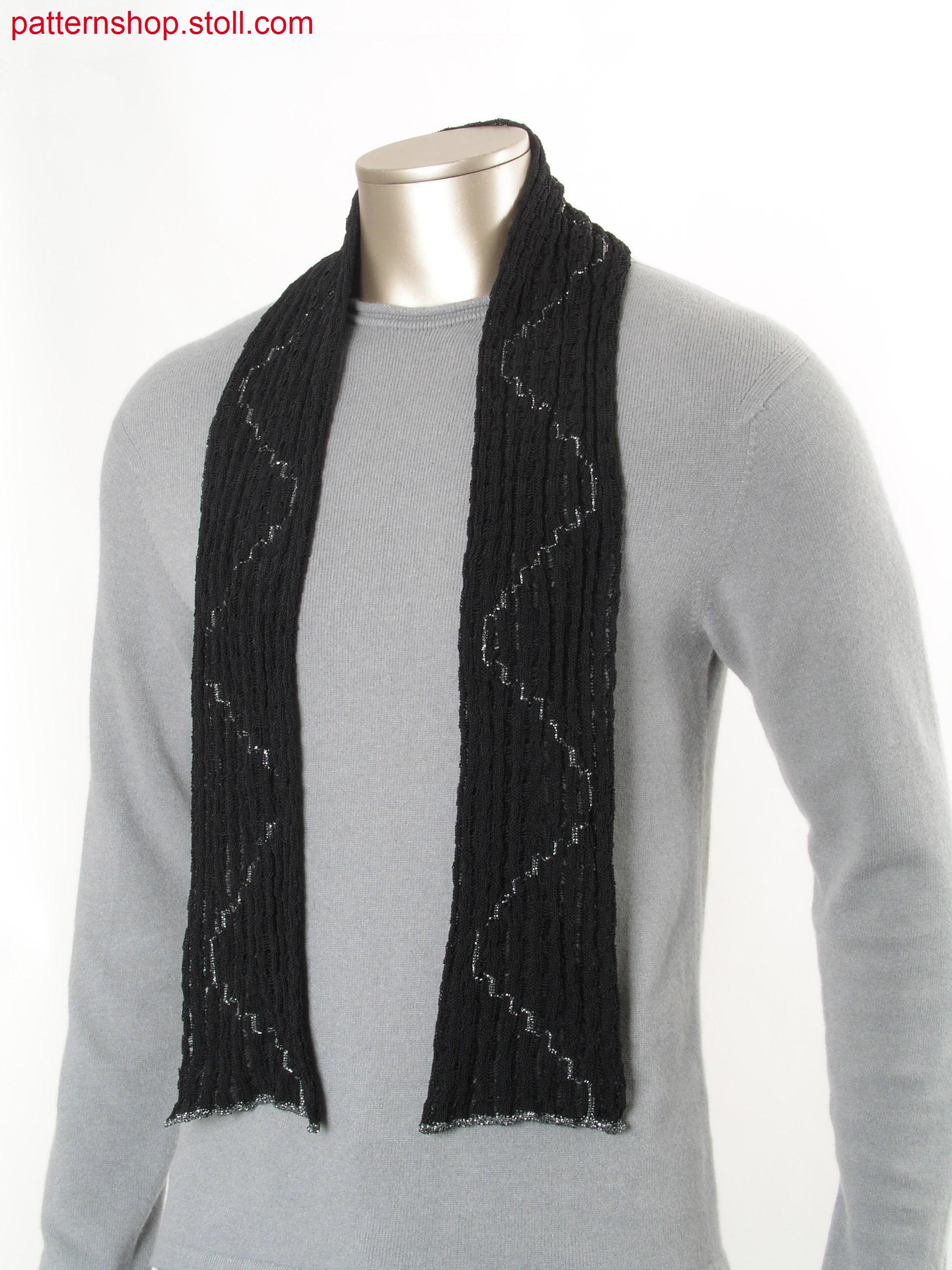 Scarf in transfer structure with intarsia / Schal in Umh
