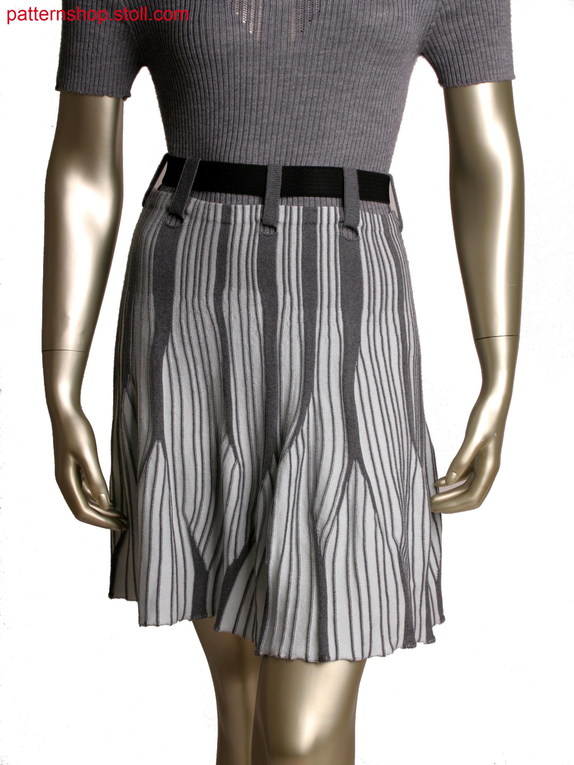 Fully Fashion 2 colour striped skirt, gore technique and integrated belt holder, knitted in one piece