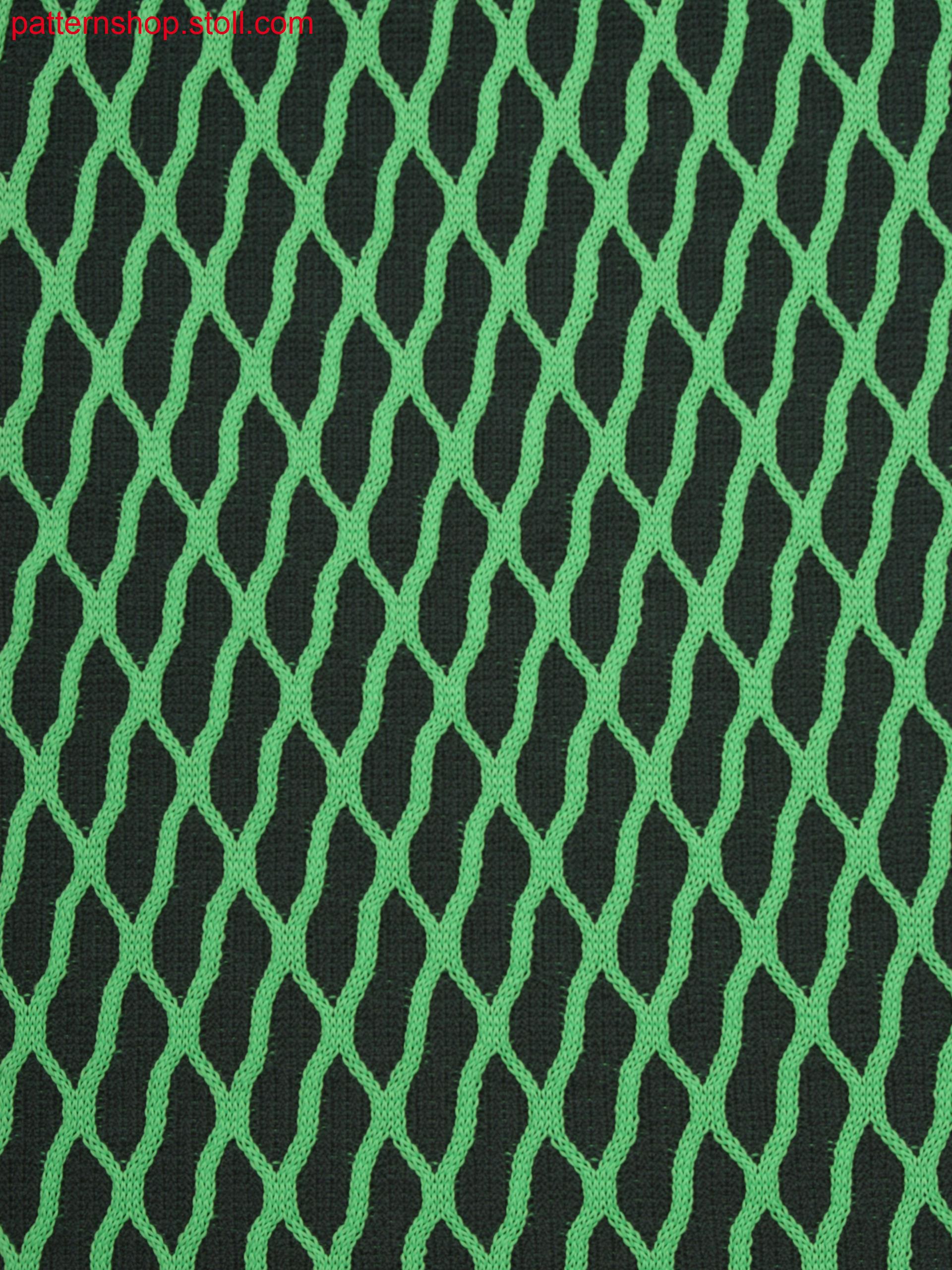 Front part of skirt with transfer structure in aran-look with bonded side seams