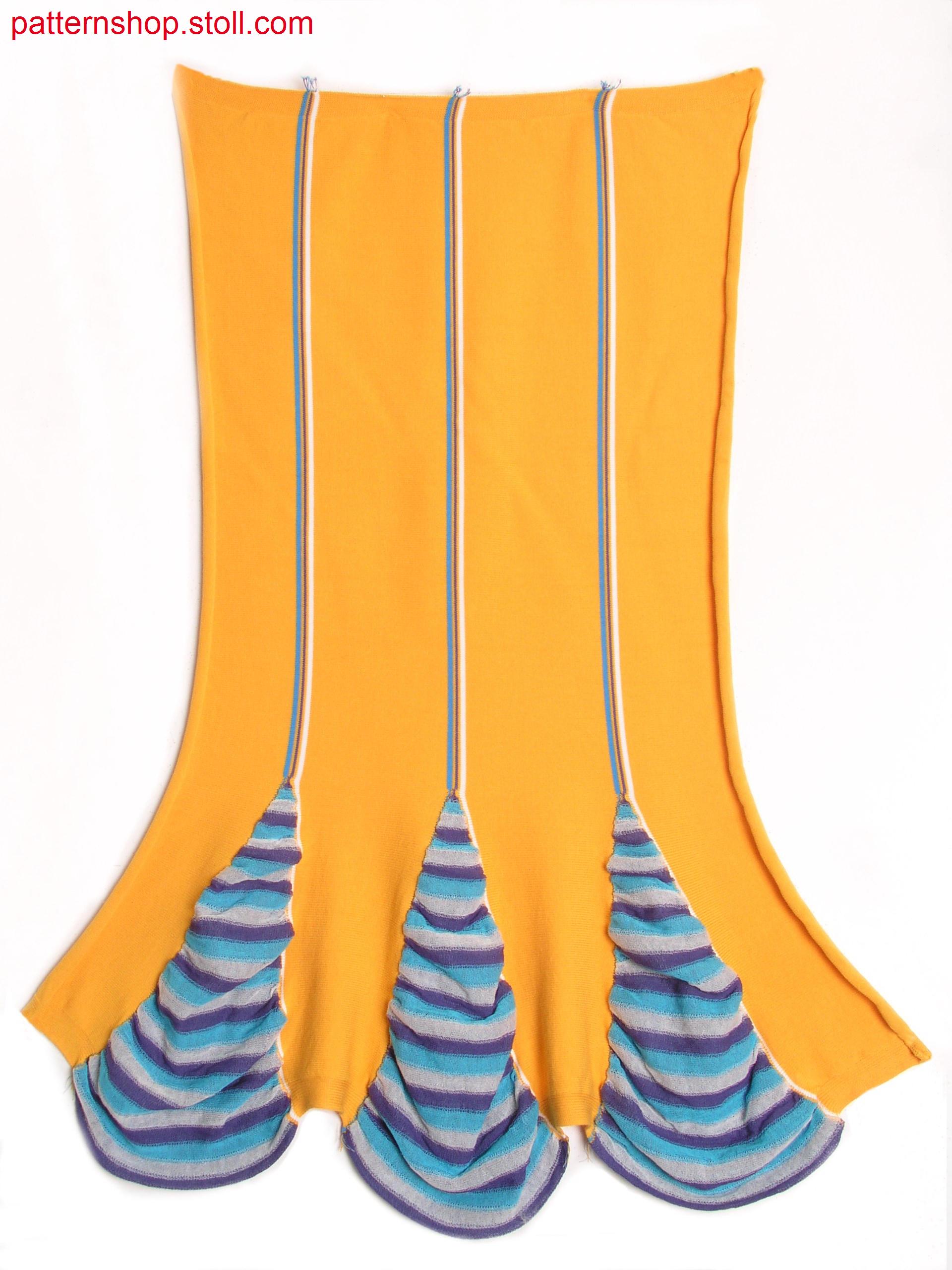 Striped pattern with lateral intarsia inserts in gore technique / Ringelmuster mit seitlichen Intarsia-Spickeleins