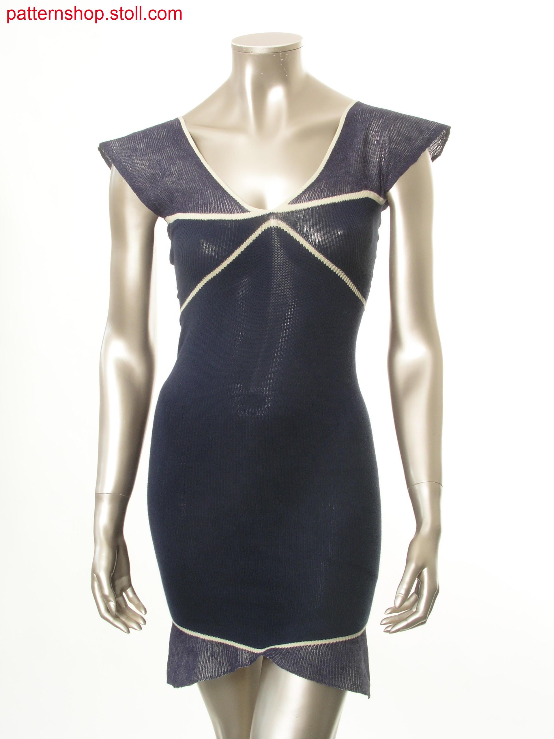 Dress in tuck stitch structure shaped by gore technique / Kleid in Fangstruktur mit Formgebung durch Spickeltechnik