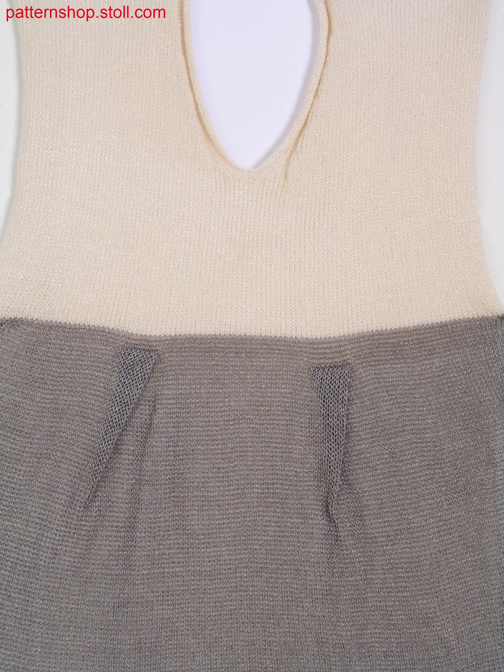 Jersey at layering-look with pleats / Rechts-Links im Lagen-Look mit Falten