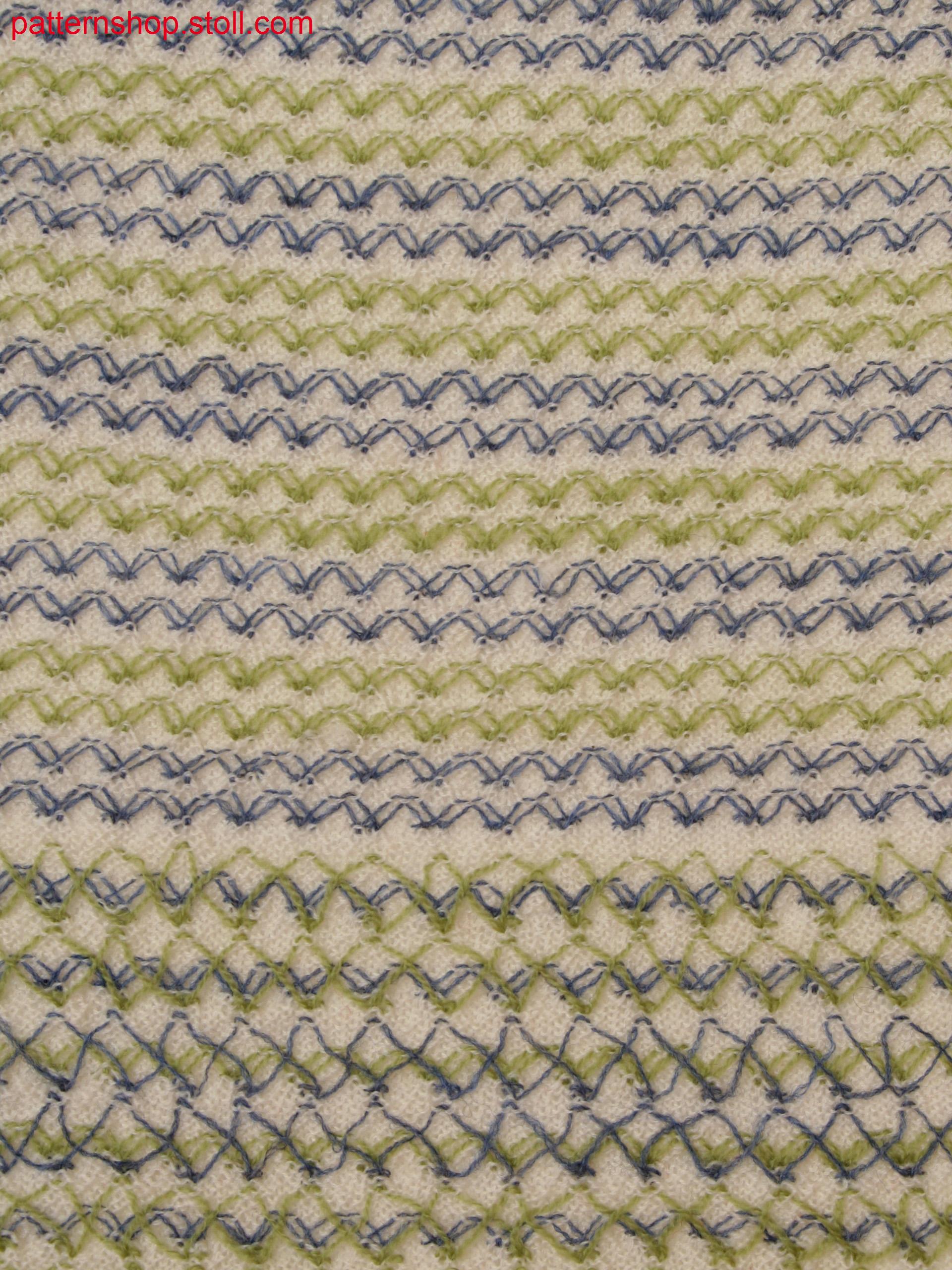 Knitted fabric in 3-color structure with float and tuck