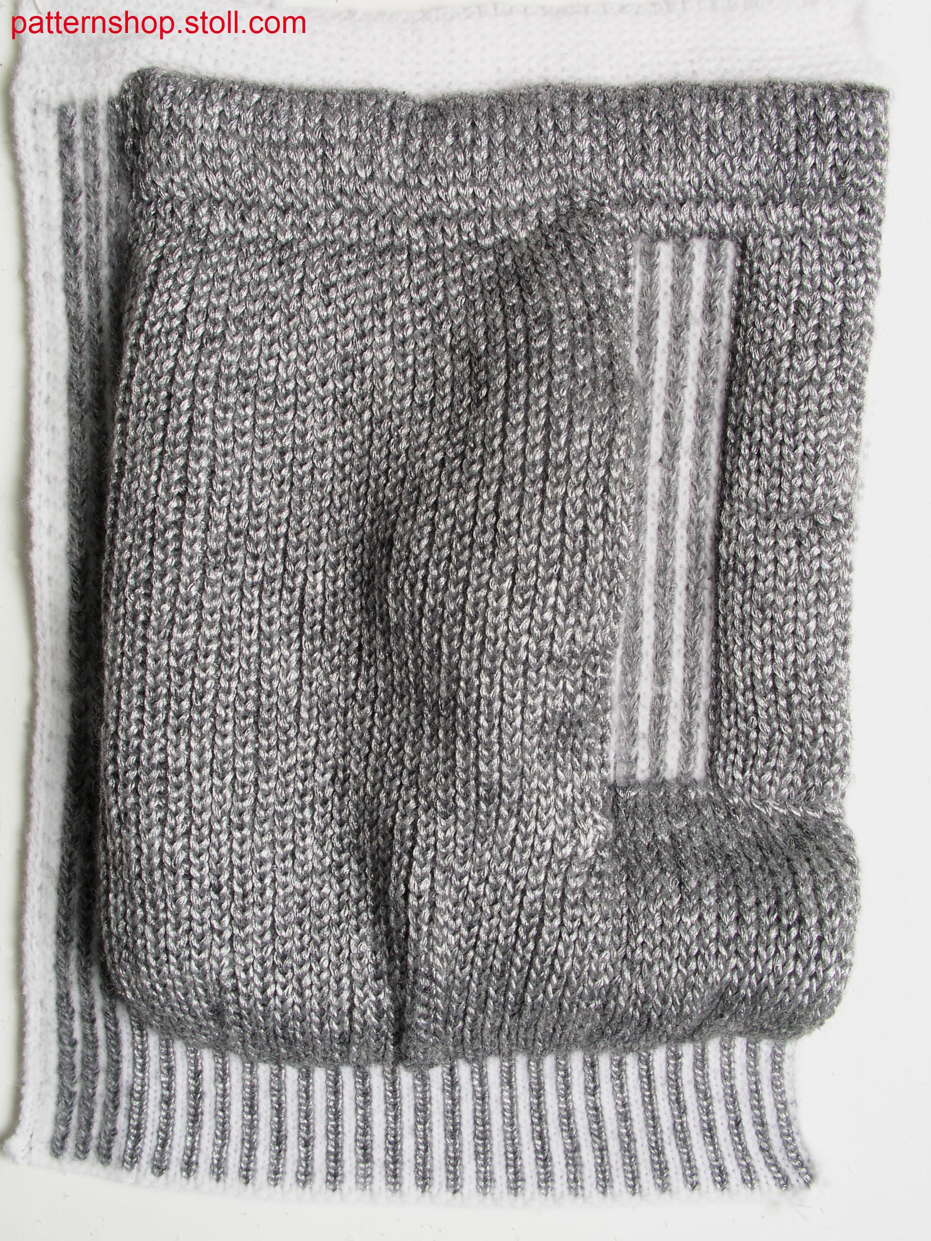 Swatch with side slit pockets / Musterteil mit seitlicher Schubtasche