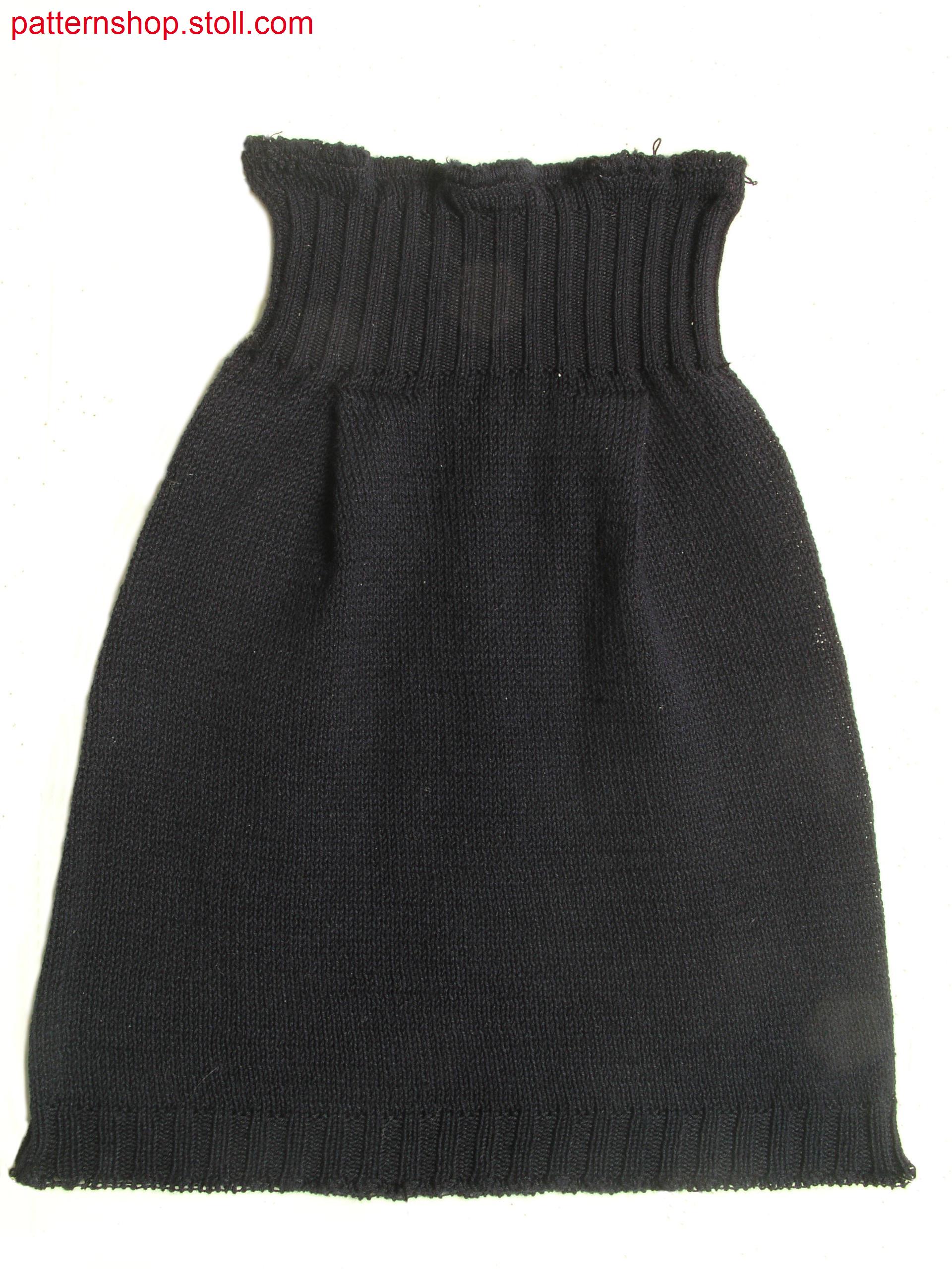 Jersey swatch with overlapping pleats /Rechts-Links Musterausschnitt mit