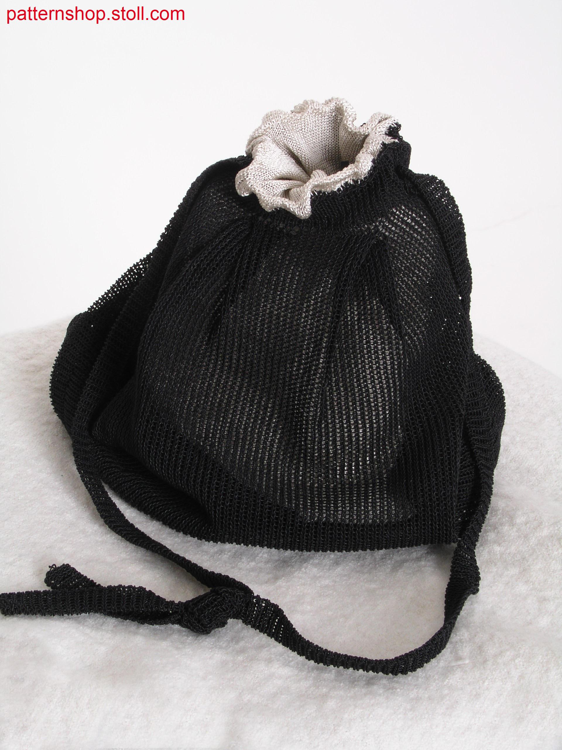 Shoulder pouch with inner lining and drawcord / Umh
