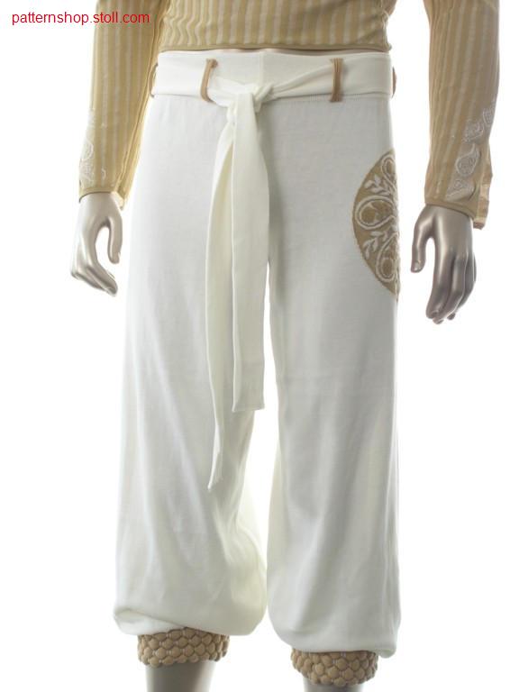 FF-jersey knickerbockers with 2-colour jacquard / FF-Rechts-Links Knickerbocker mit 2-farbigem Jacquard