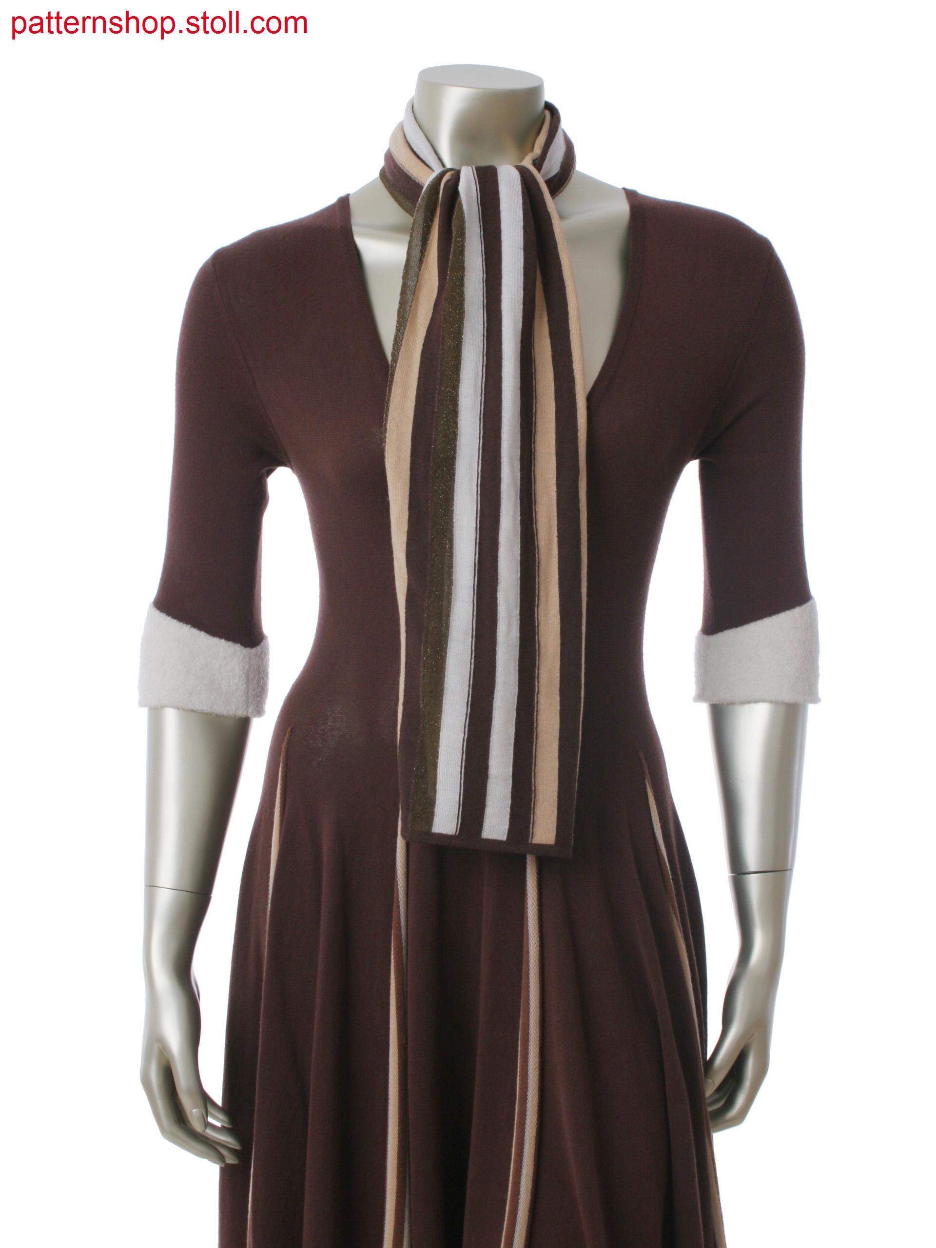 4-color intarsia scarf with 19 (22) intarsia carriers. Single jersey with half milano edge.