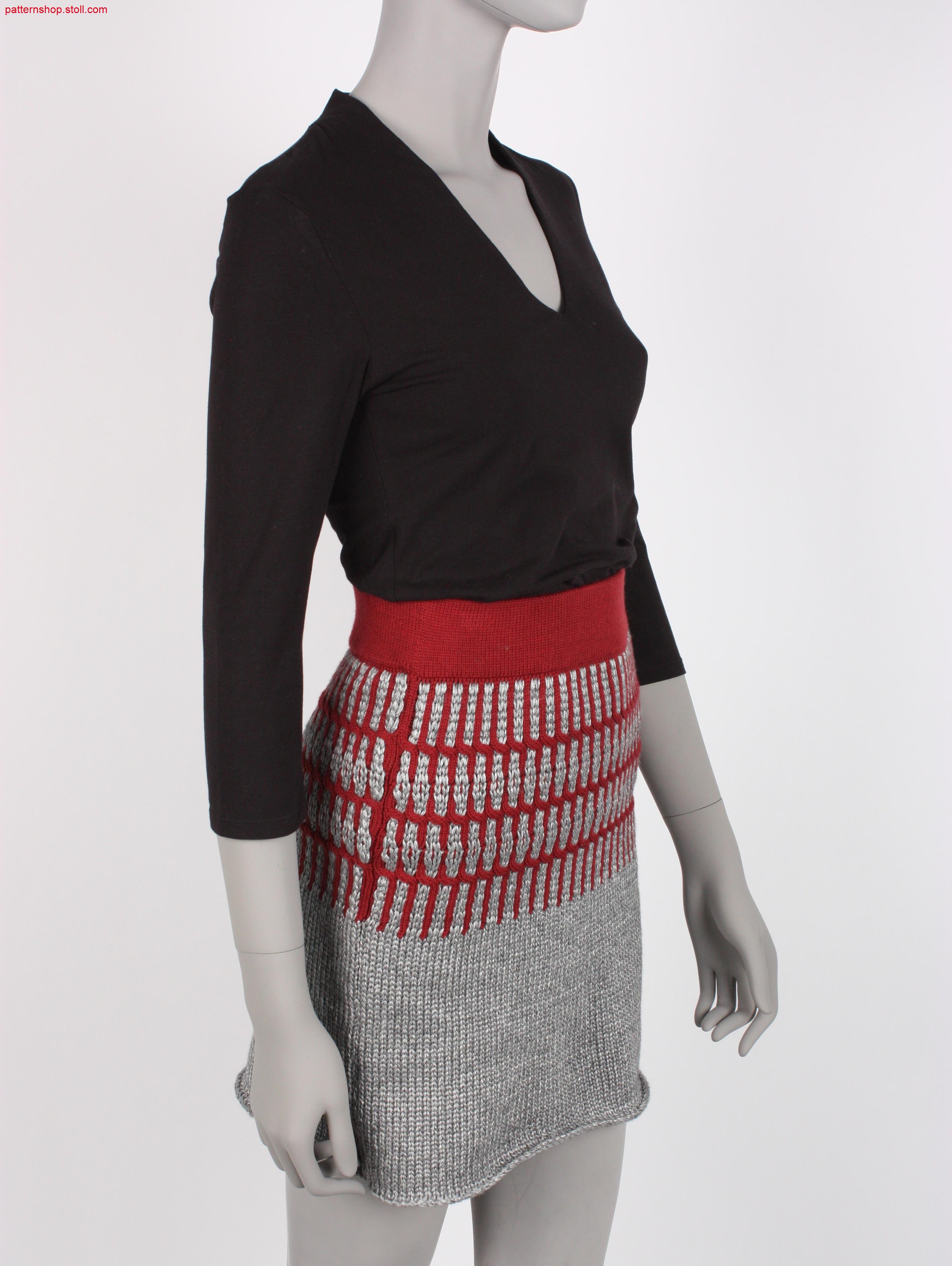 Fully Fashion skirt with initial row in manual work look / Fully Fashion Rock mit Anfangsreihe in Handarbeitsoptik